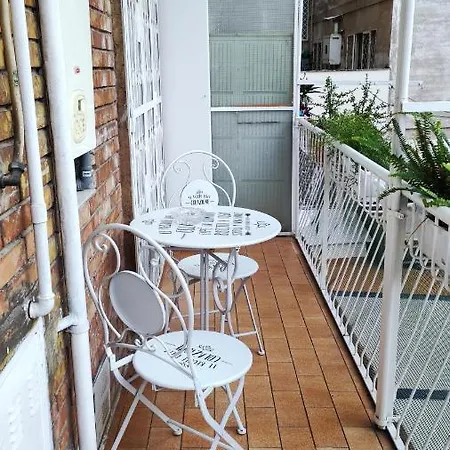 Apartment Grace's Mirror Rome