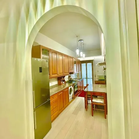 Apartment Grace's Mirror *