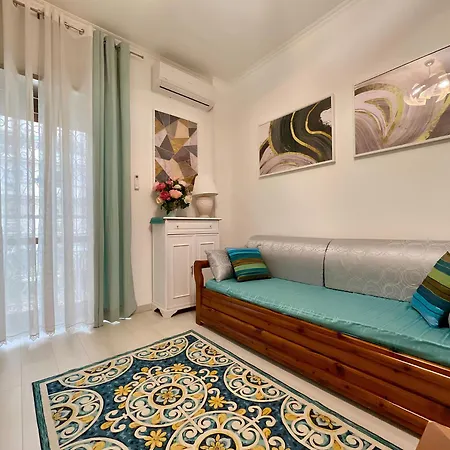 Apartment Grace's Mirror Rome